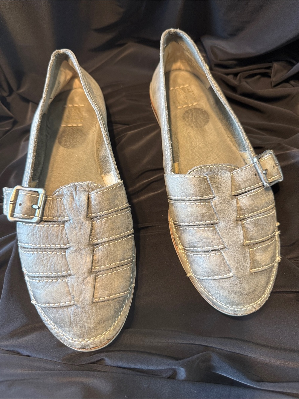 Frye Milly Fisherman Leather Silver/gray Slip-On Loafers with Buckle/6M Womens